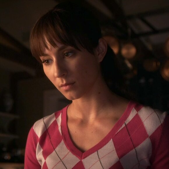 Tommy Hilfiger Argyle V-Neck Sweater ASO Spencer Hastings - Picture 8 of 10